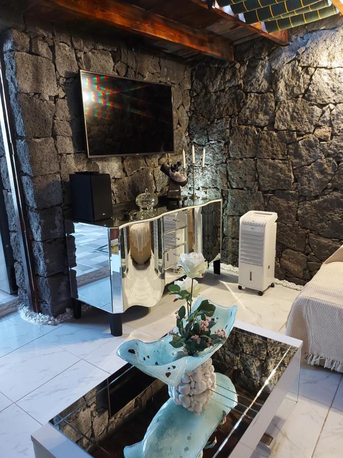 Aloelux Villa ! - Private Villa With Jacuzzi, Cinema ,Massage ,Wonderful View, Art Desing Villa Conil Εξωτερικό φωτογραφία