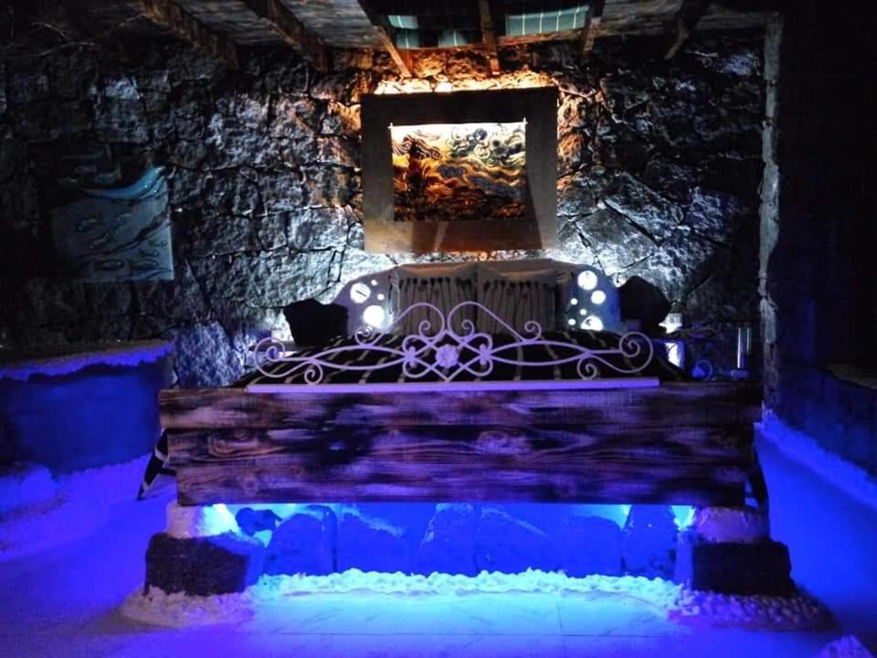 Aloelux Villa ! - Private Villa With Jacuzzi, Cinema ,Massage ,Wonderful View, Art Desing Villa Conil Εξωτερικό φωτογραφία