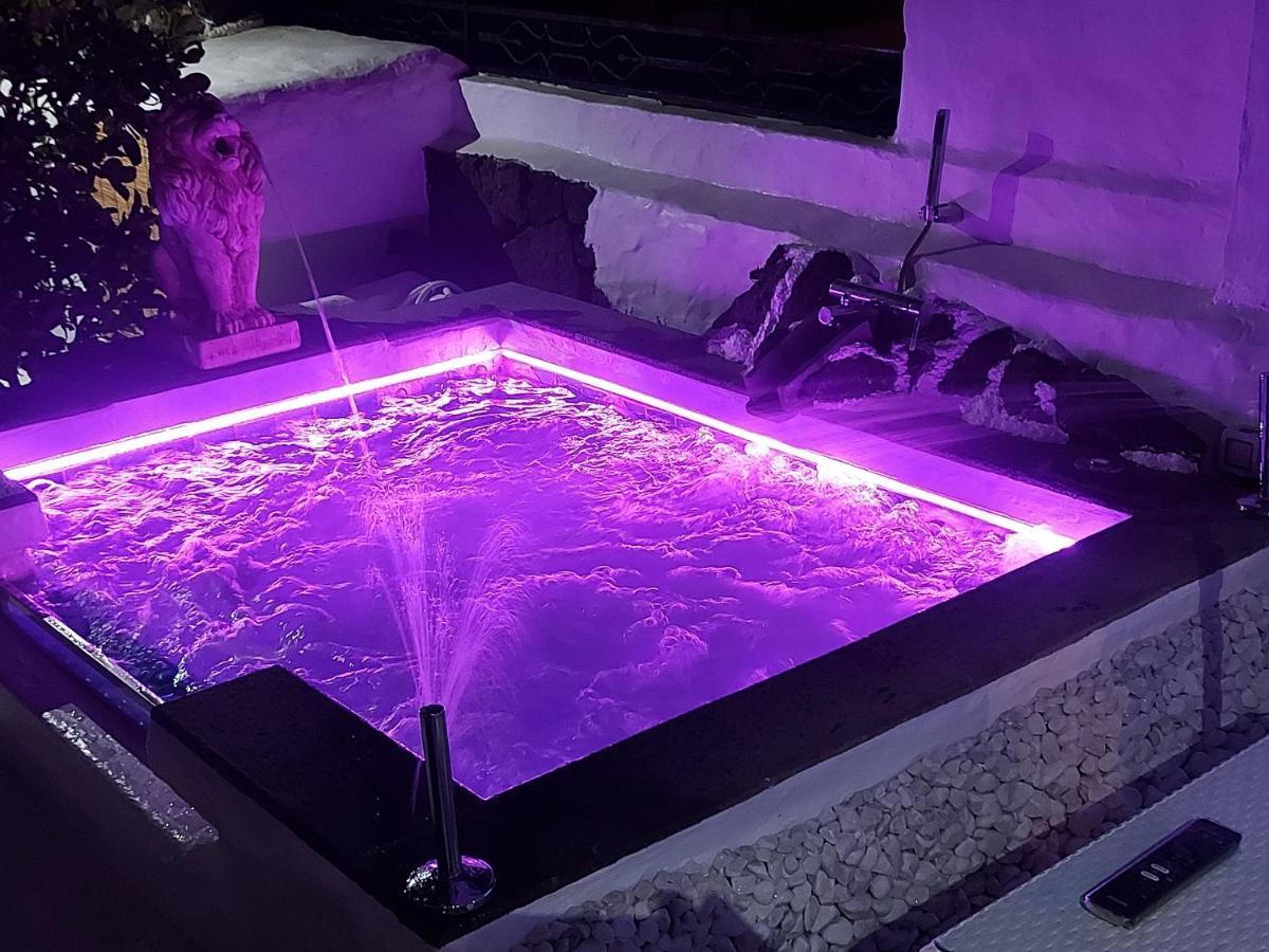Aloelux Villa ! - Private Villa With Jacuzzi, Cinema ,Massage ,Wonderful View, Art Desing Villa Conil Εξωτερικό φωτογραφία